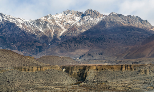 Premium Upper Mustang Heli Trek